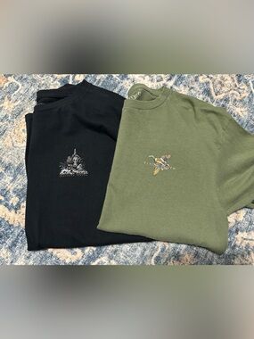 Green "Flying South" Embroidered Crewneck & Black Graphic Shirt Set